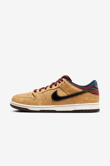 Zapatilla NIKE SB DUNK LOW "CITY OF CINEMA" - CELESTIAL GOLD